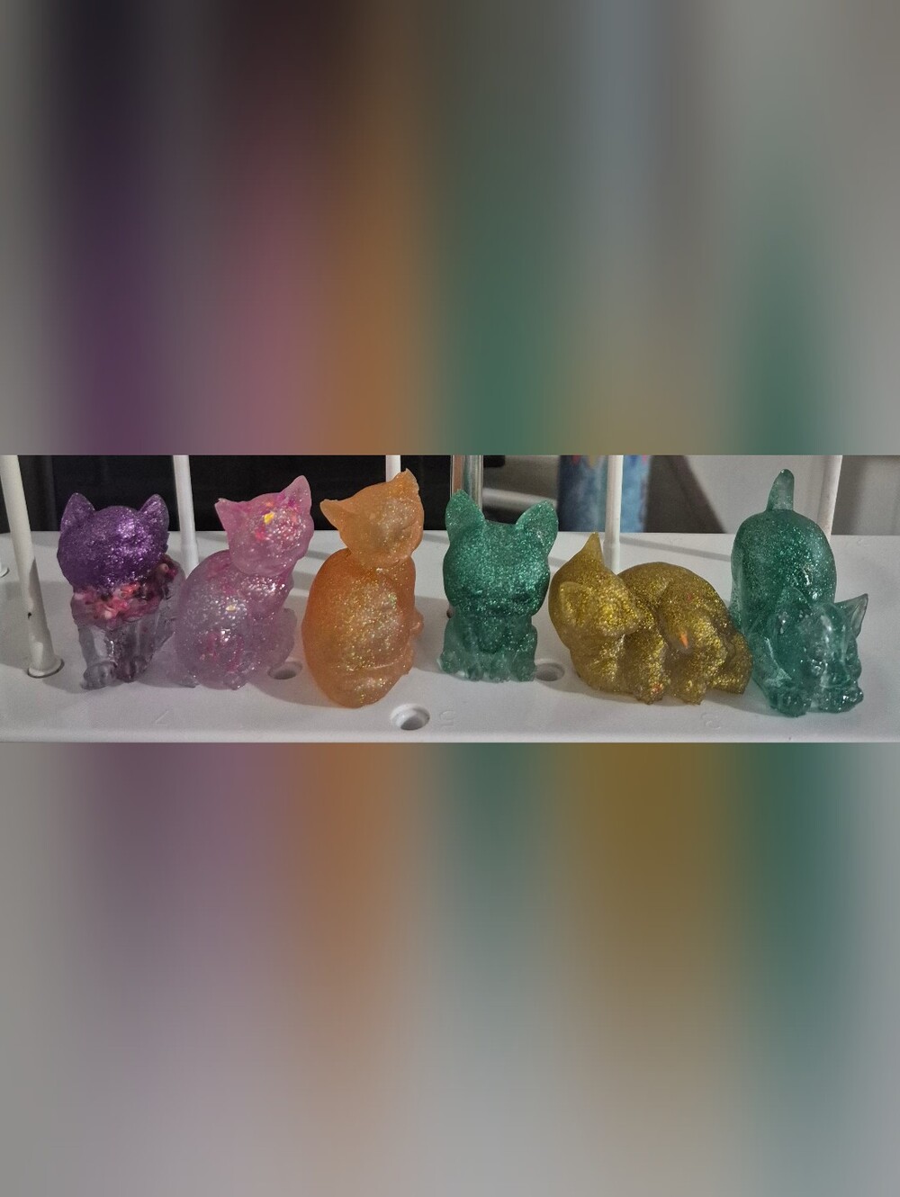 Glitter Cat Figurine Set in Pink, Purple, Orange, Green, Gold